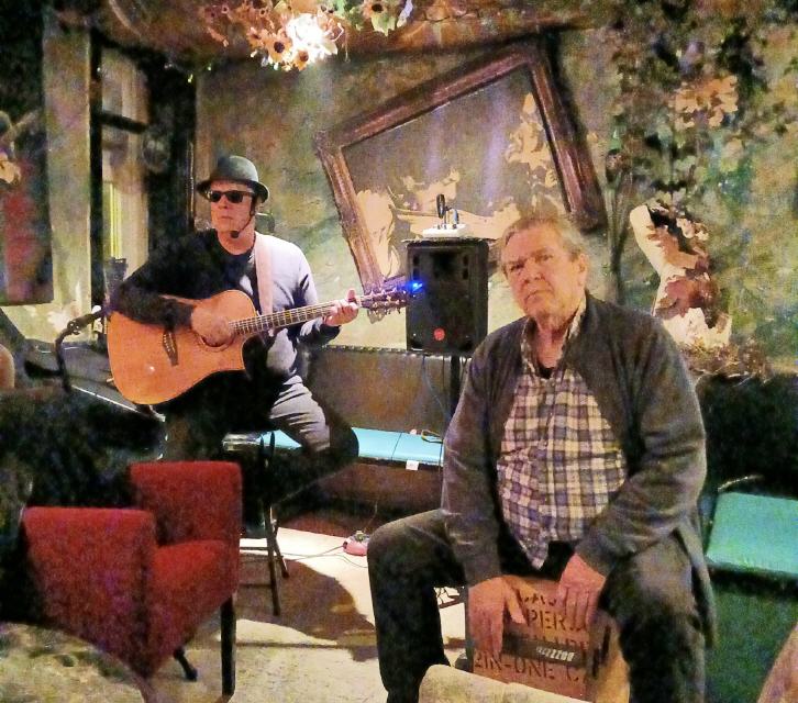 Constantin & Ron im Kult